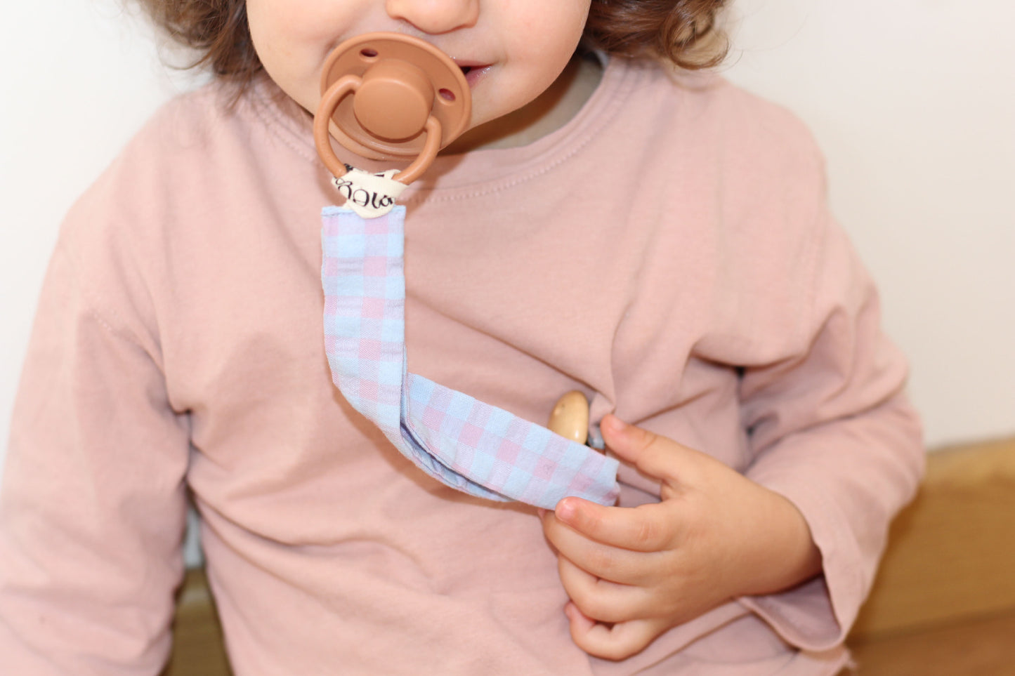 Cuelga chupete Vichy Blueberry