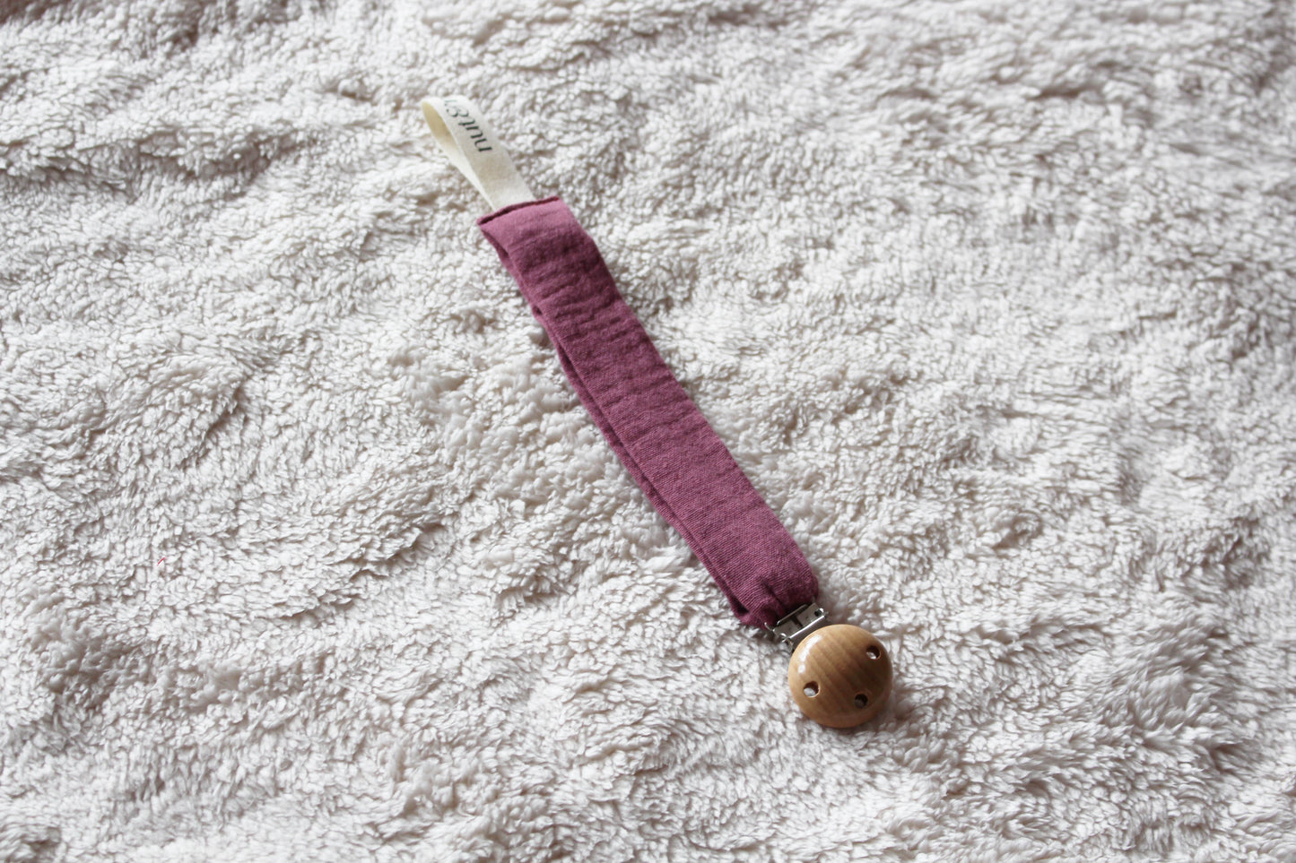 Cuelga chupete Burgundy